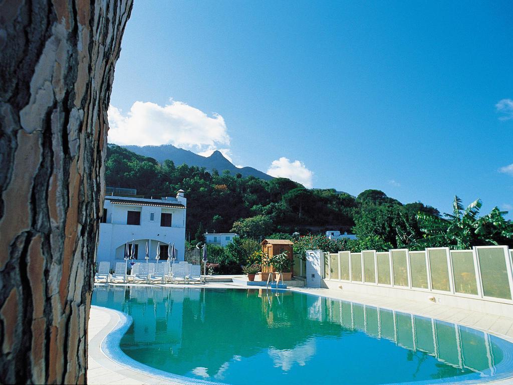 Hotel L'Approdo Casamicciola Terme Exterior photo